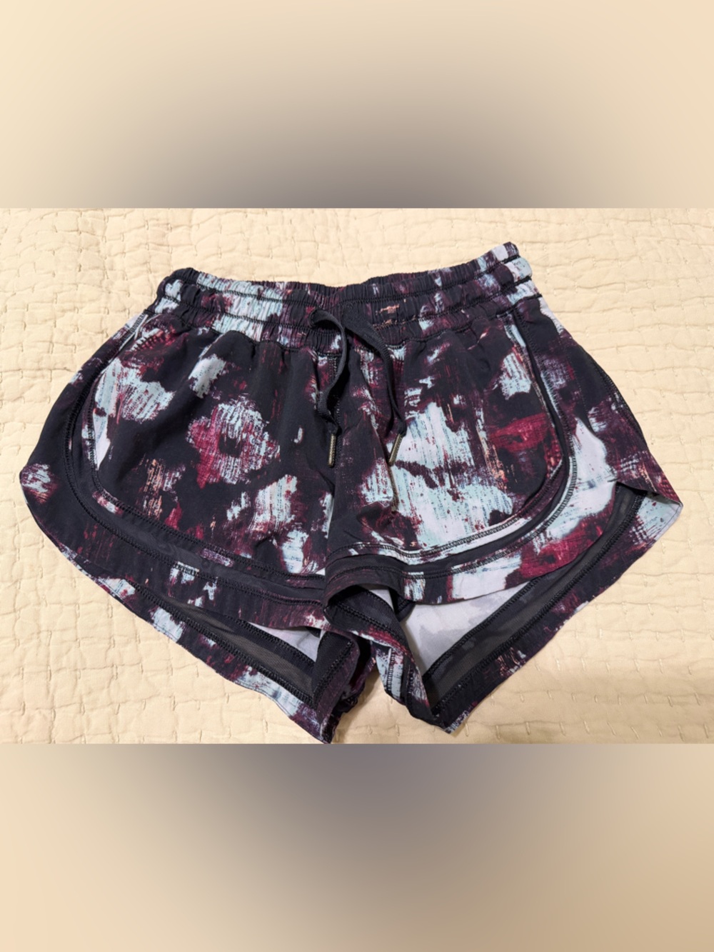 Lululemon Abstract Print Athletic Shorts, Size 4